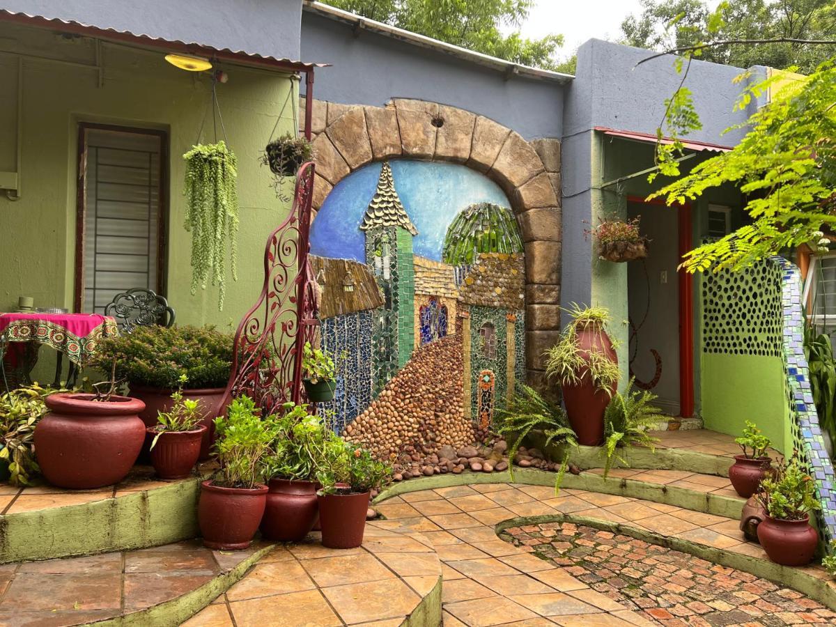 Rabbit Hole Hotel Johannesburg Esterno foto
